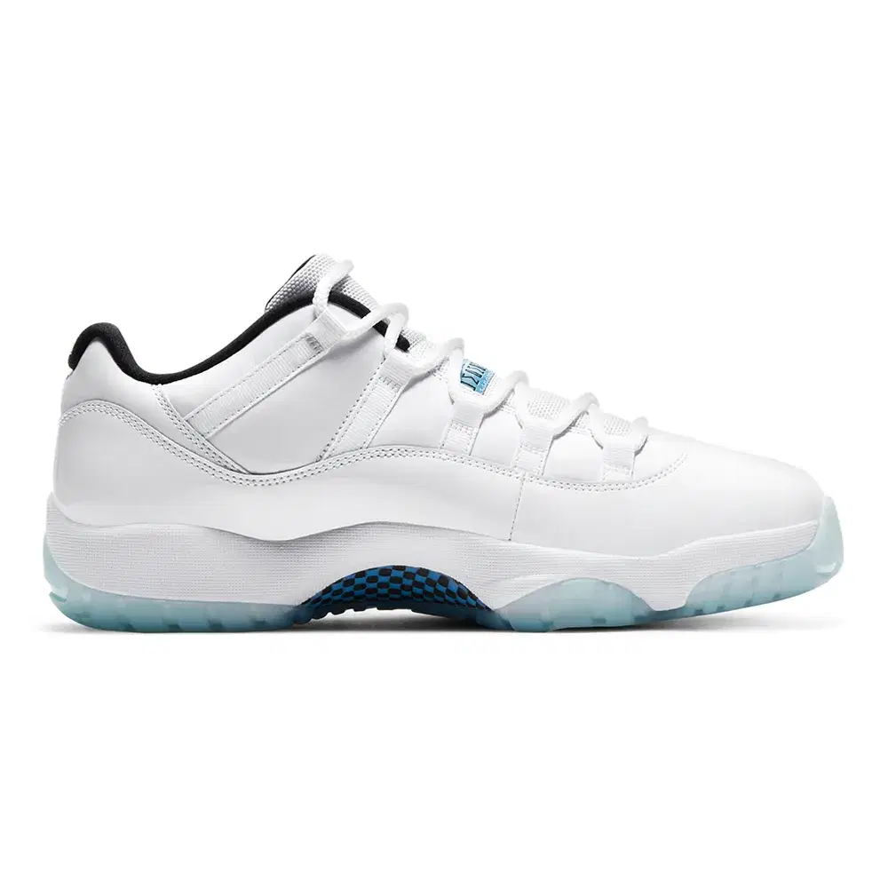 Air Jordan 11 Retro Low 'Legend Blue' 3