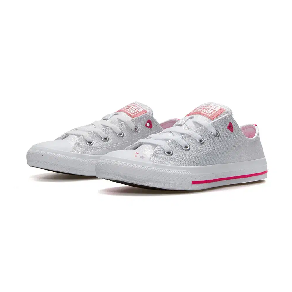 CHUCK TAYLOR A S 5
