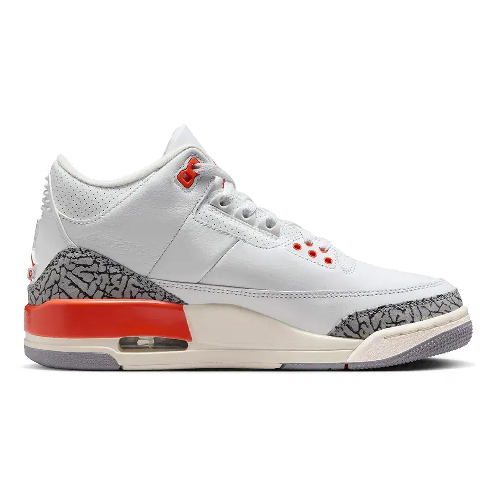 Wmns Air Jordan 3 Retro 'Georgia Peach' 3