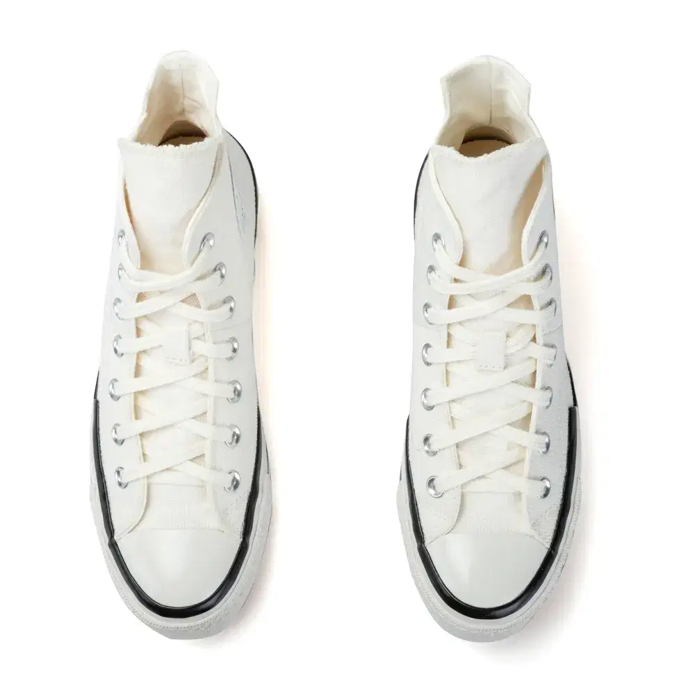 Chuck 70 Plus Unissex White 4