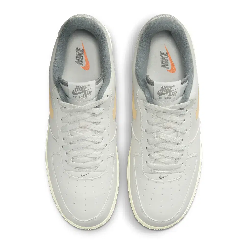 Air Force 1 '07 LX 'Light Bone' 4