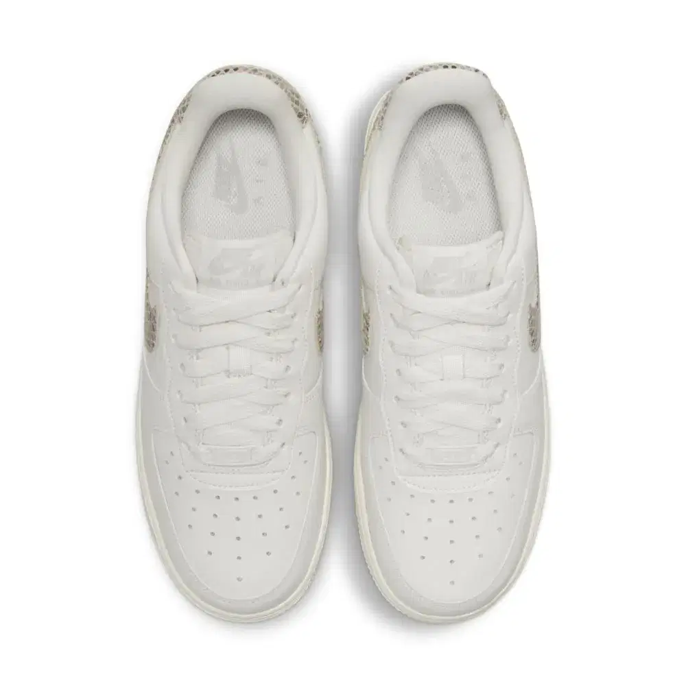 Air Force 1 07 4