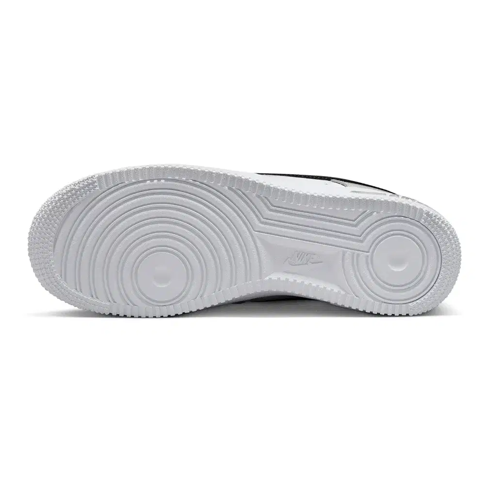 Wmns Air Force 1 '07 Essential 'White Iron Ore Patent' 2