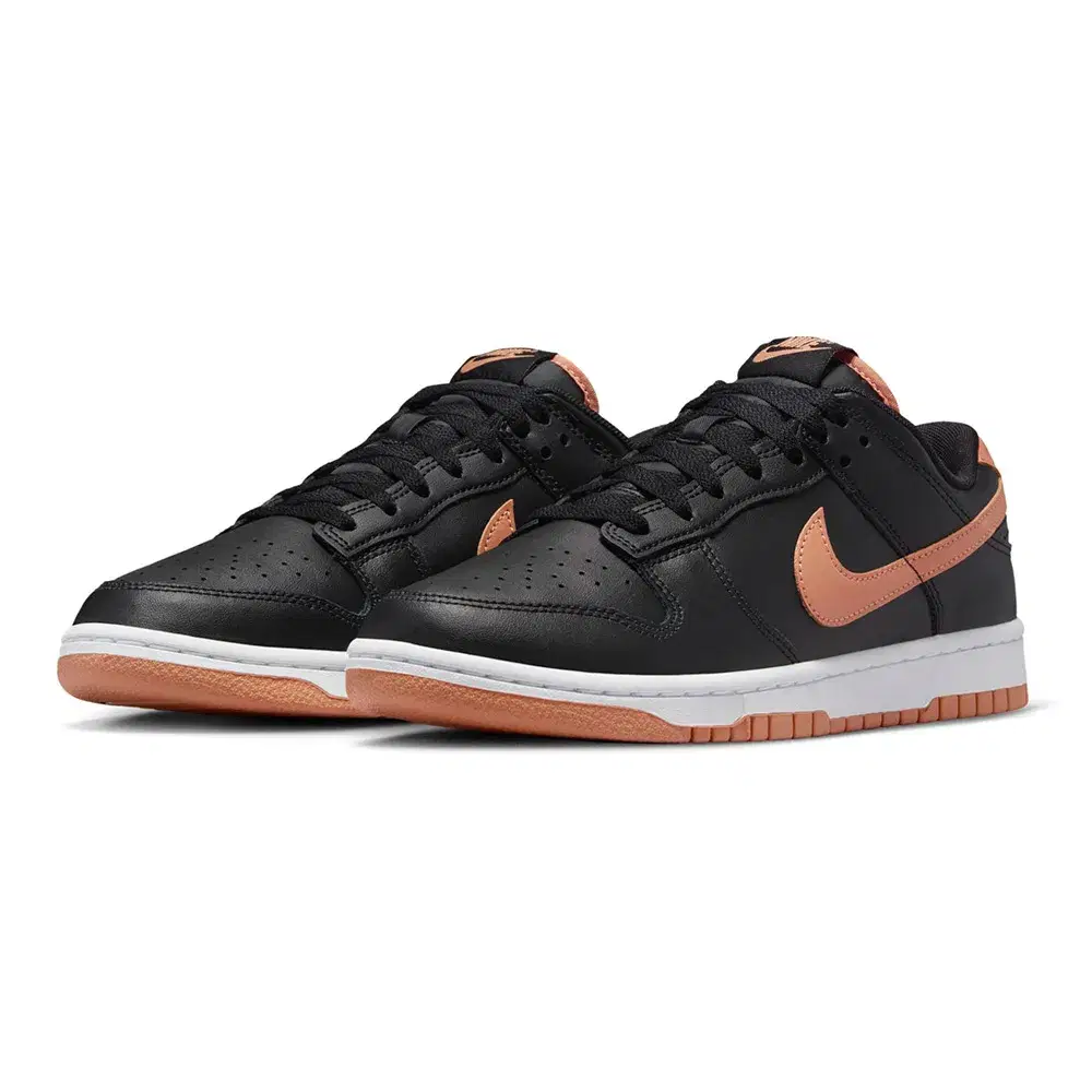 Dunk Low 'Black Amber Brown' 5