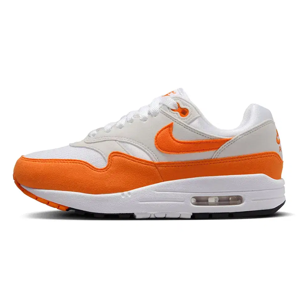 Wmns Air Max 1 'Safety Orange' 1