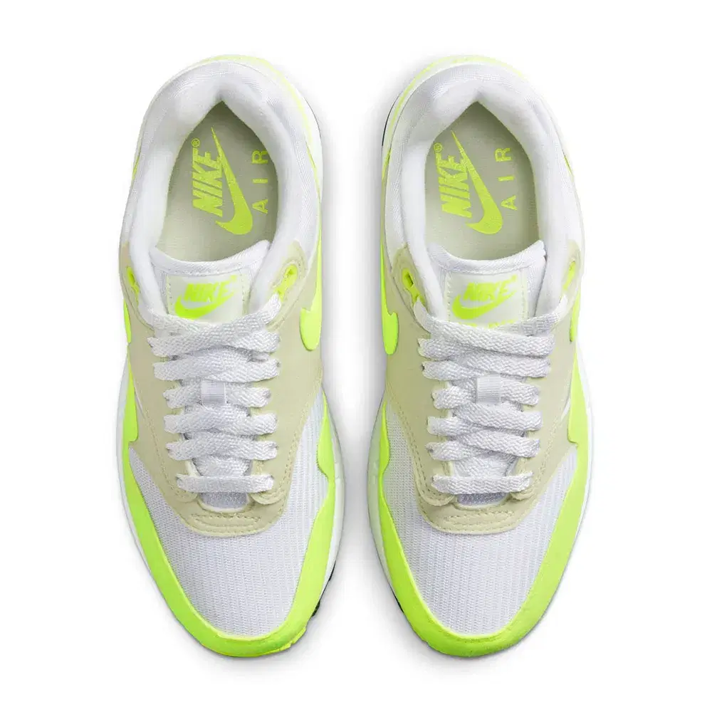 Wmns Air Max 1 'Volt' 4