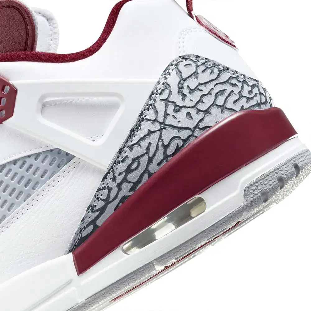Jordan Spizike Low 'Team Red' 8