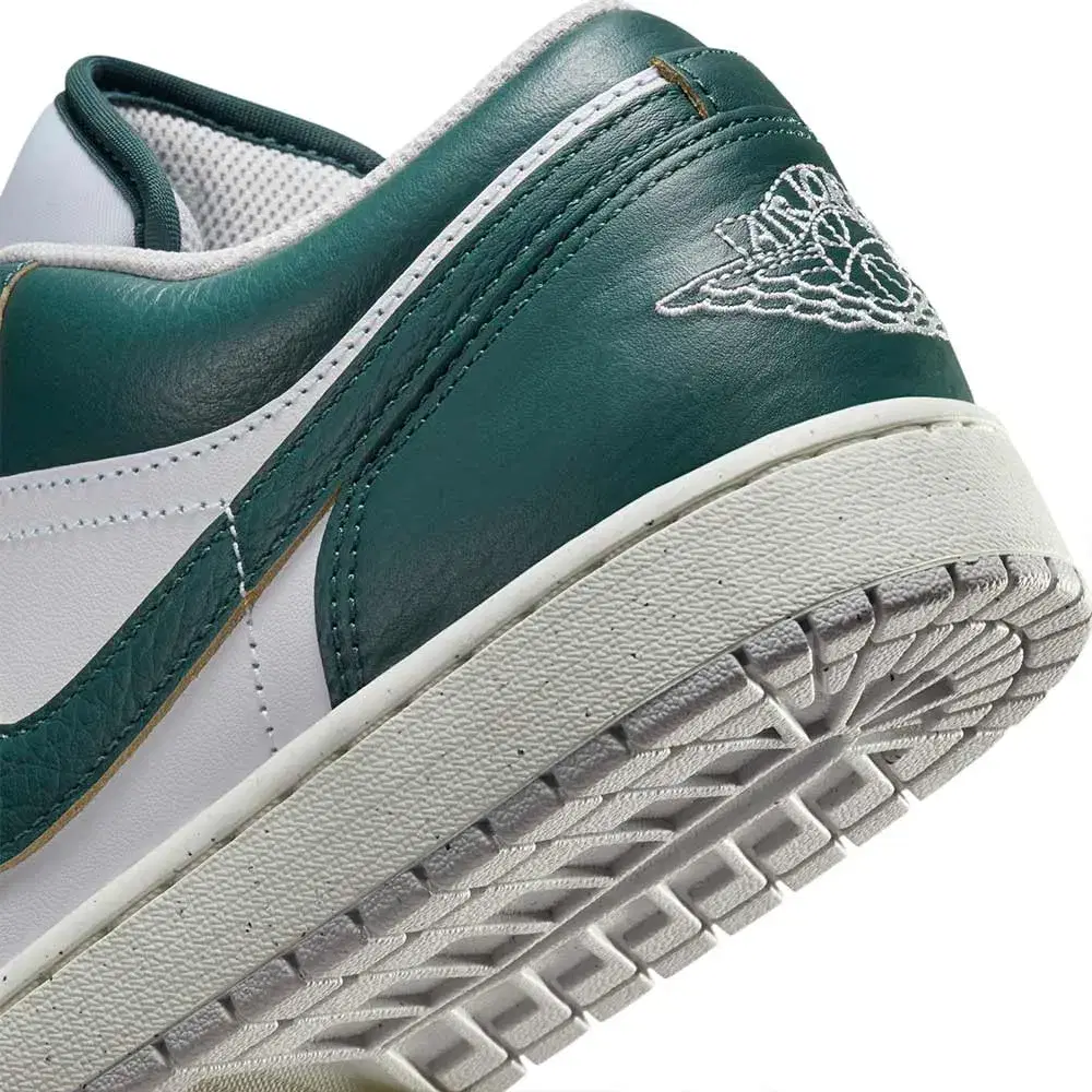 Air Jordan 1 Low SE 'Oxidized Green' 8