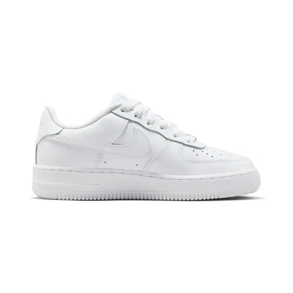 Air Force 1 LE GS 'Triple White' 3