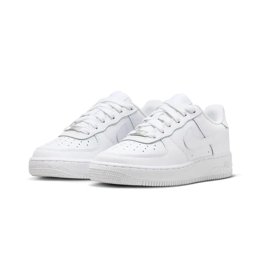 Air Force 1 LE GS 'Triple White' 5