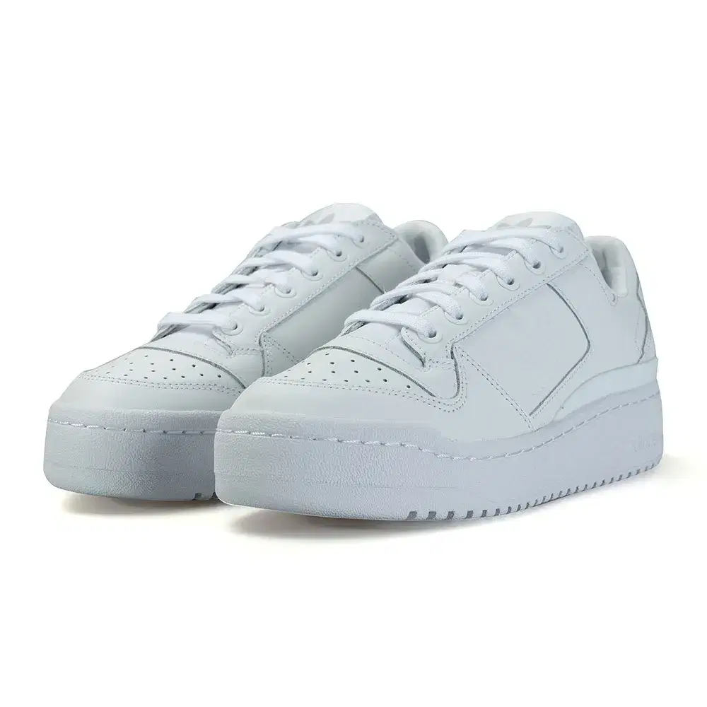 Wmns Forum Bold 'Triple White' 5