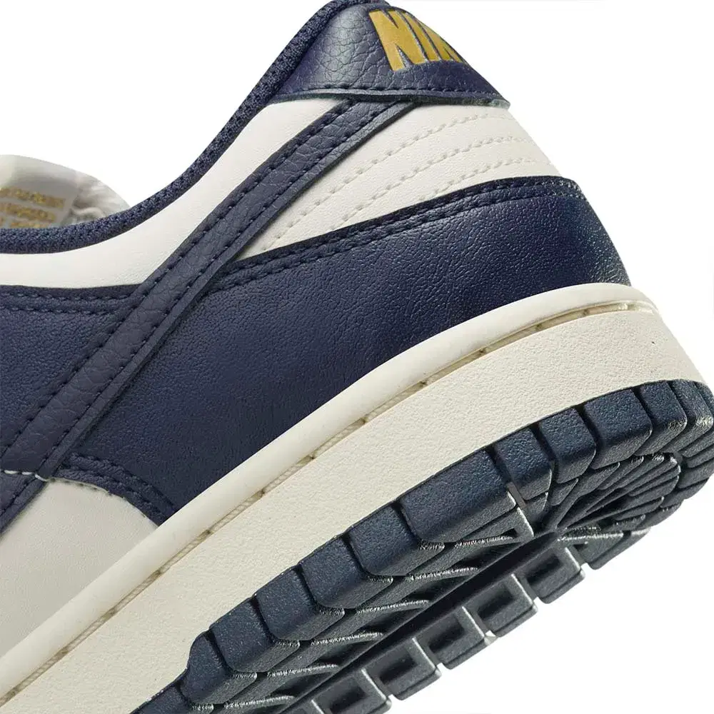 Wmns Dunk Low Next Nature 'Olympic' 8