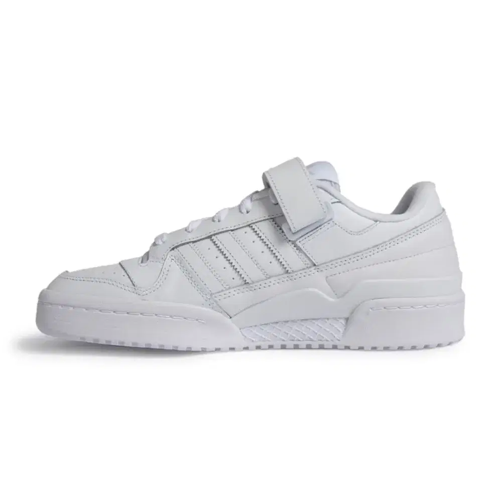 Forum Low 1