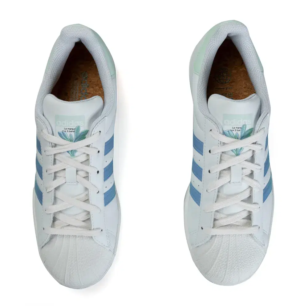 SUPERSTAR 4