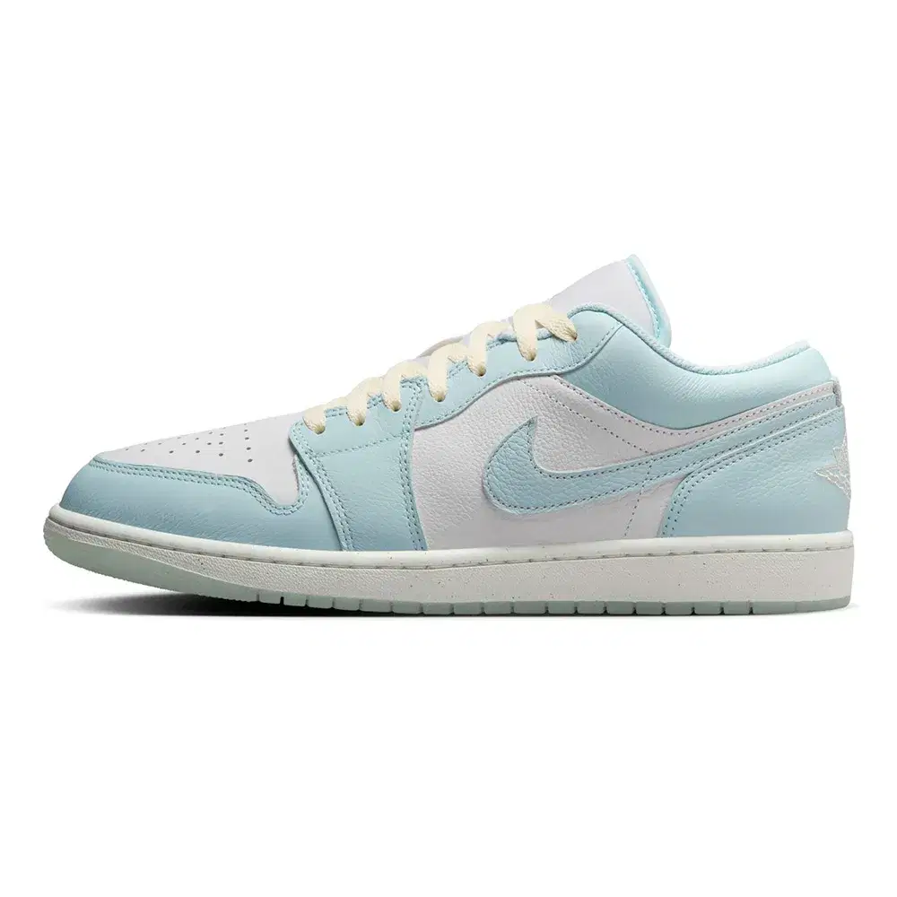 Air Jordan 1 Low SE 'Glacier Blue Sea Glass' 1
