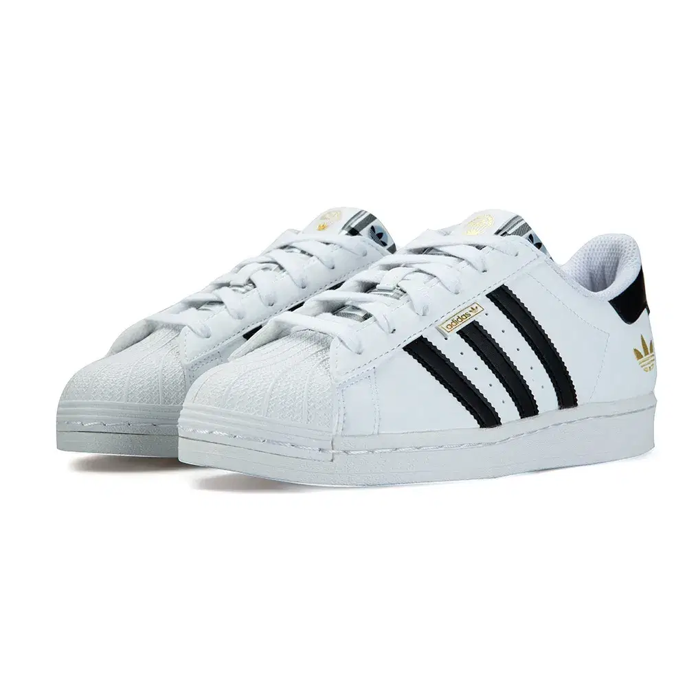 Superstar Big Kid 'Graphic Pop - White Black' 5