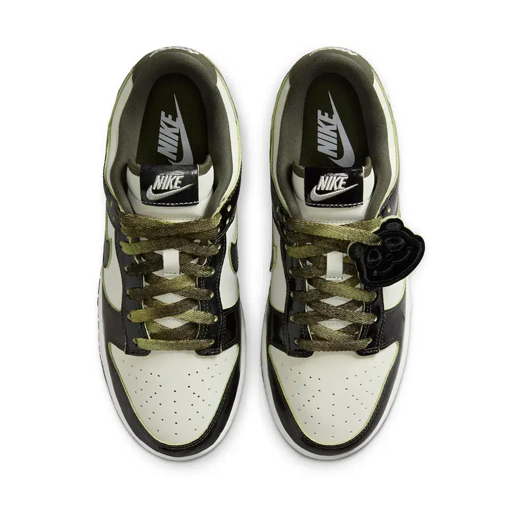 DUNK LOW 4