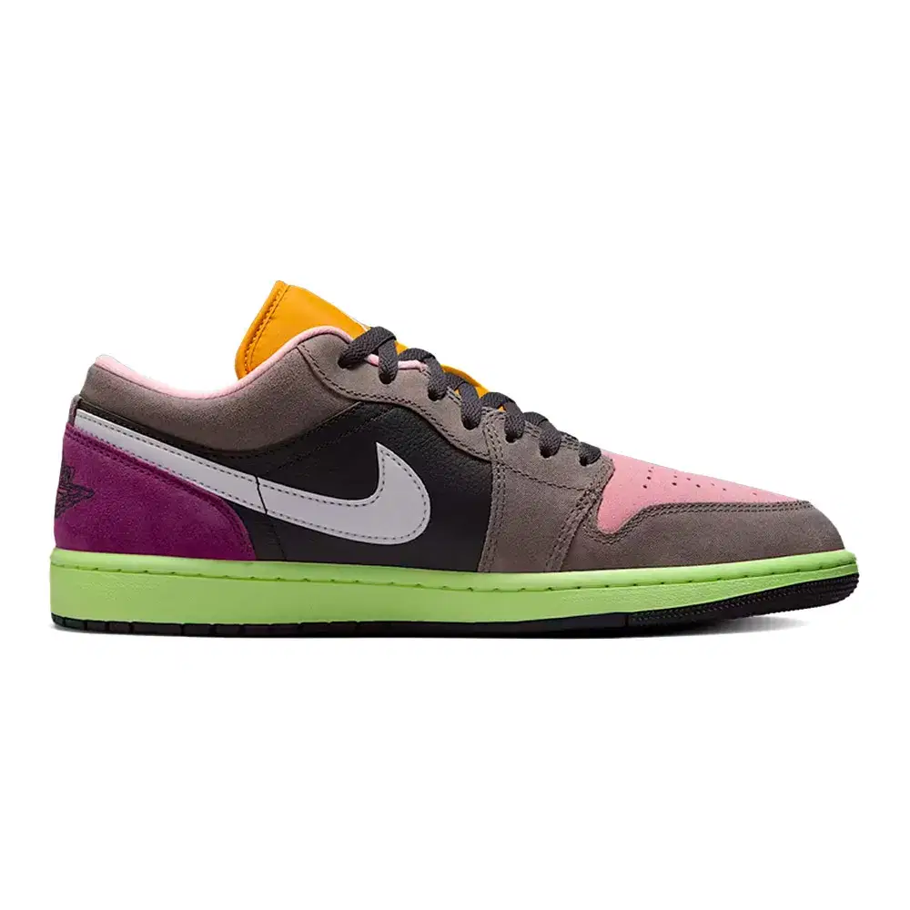 JORDAN 1 LOW SE 3