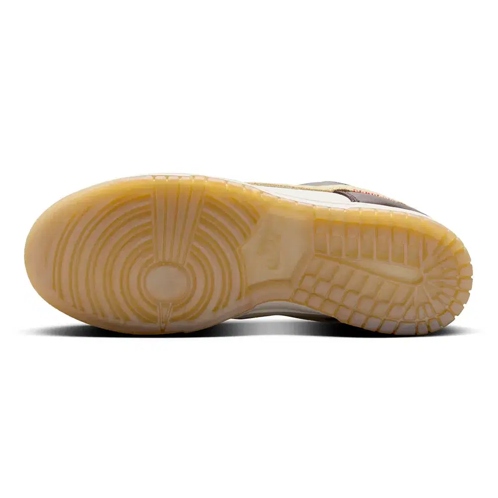 Wmns Dunk Low 'Year of the Snake' 6