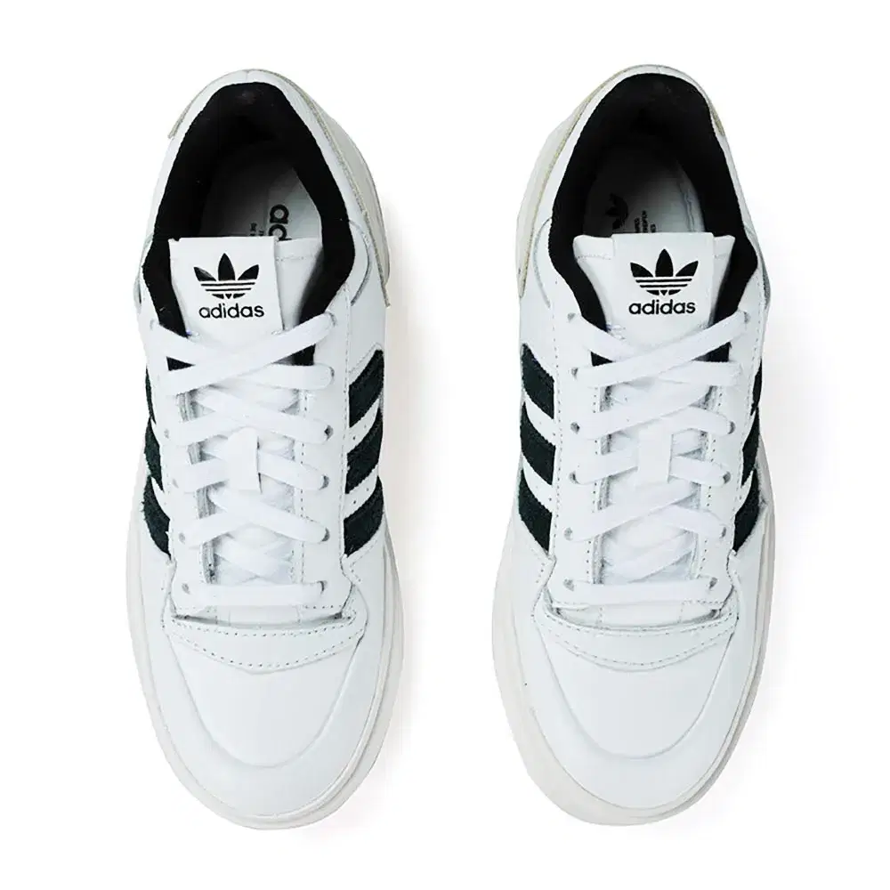 Wmns Forum Bonega 'White Black Gold' 4
