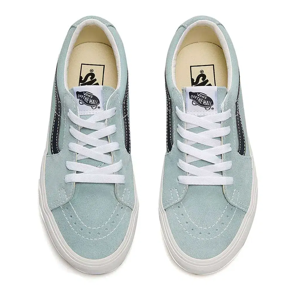 UA SK8-LOW 4