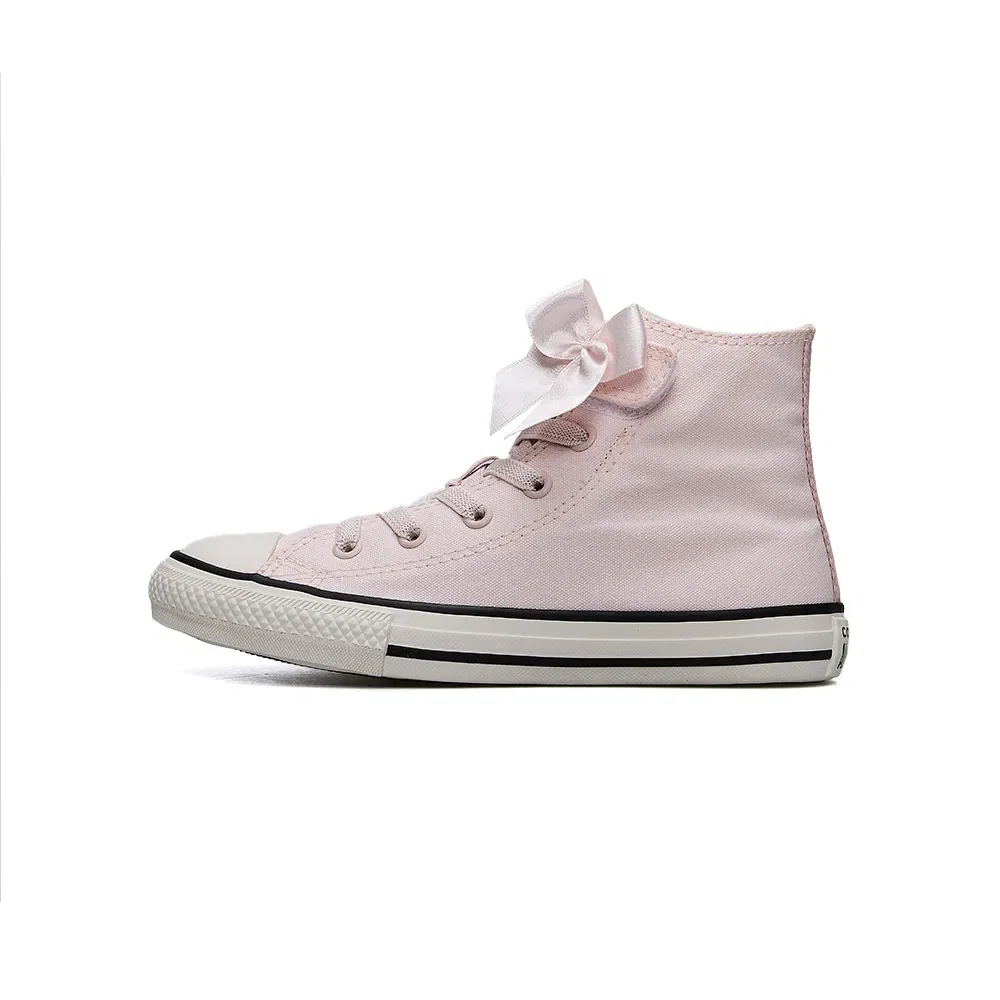 CHUCK TAYLOR A S