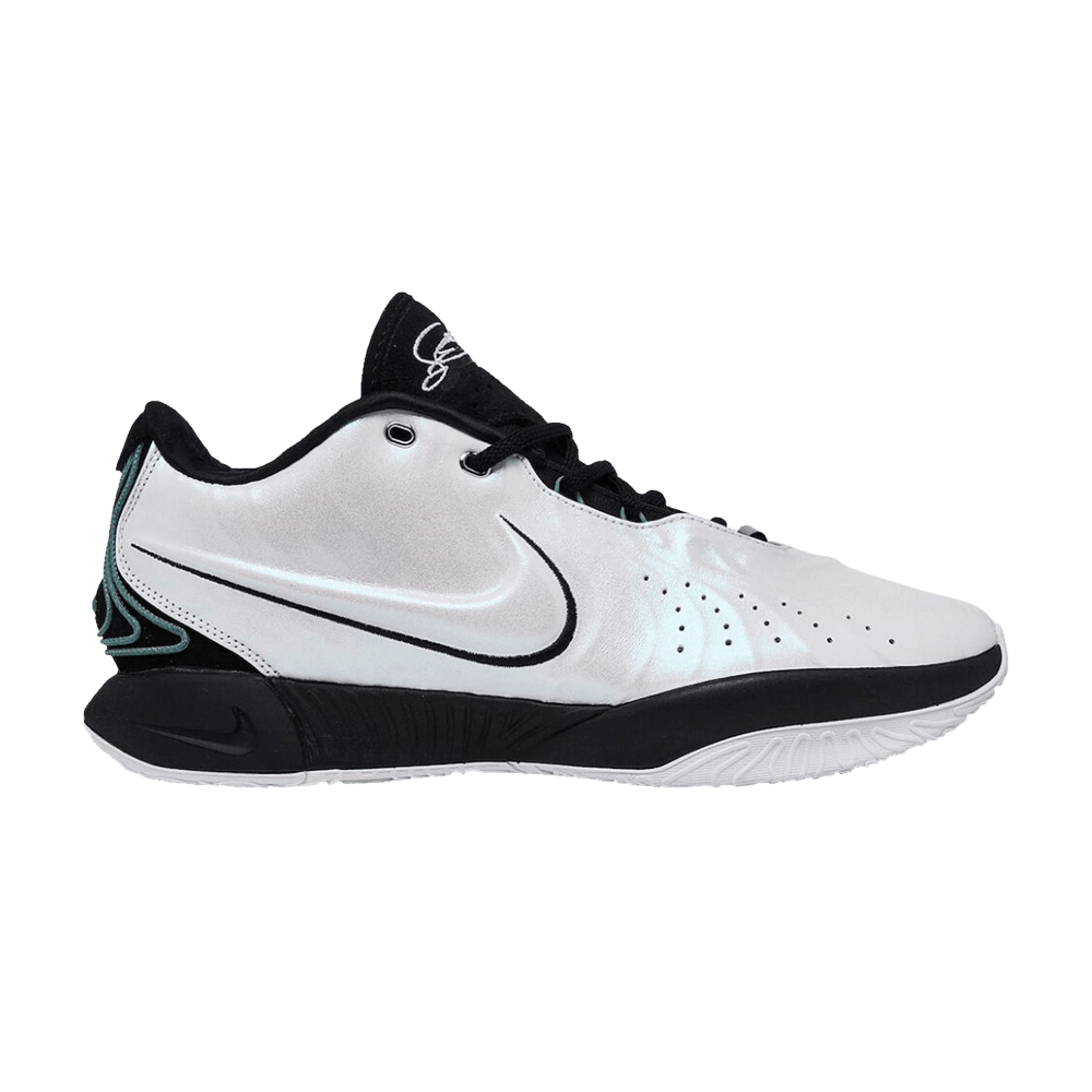 LeBron 21 'Conchiolin'
