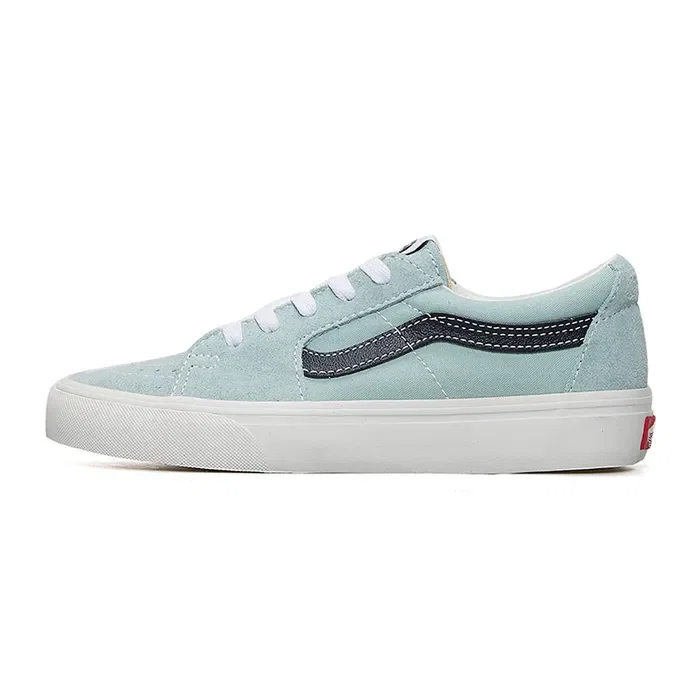 UA SK8-LOW