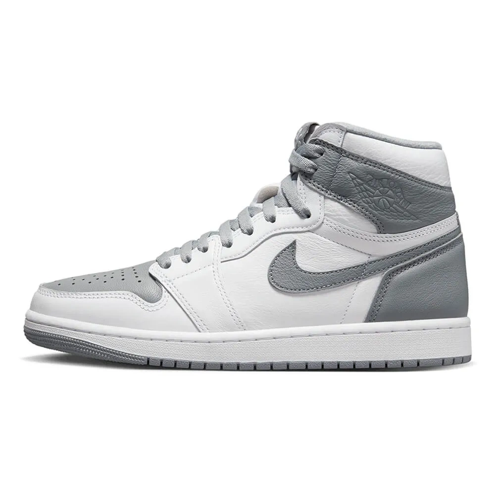 Air Jordan 1 Retro High OG 'Stealth'