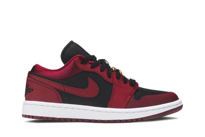 Wmns Air Jordan 1 Low SE 'Dark Beetroot'
