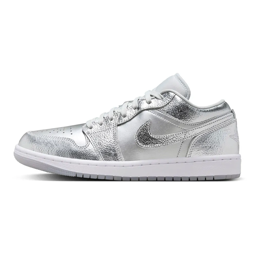 Wmns Air Jordan 1 Low SE 'Metallic Silver'