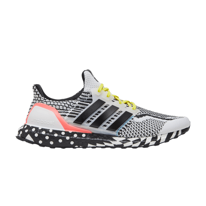UltraBoost 5.0 DNA 'Multi Pattern - White Black'