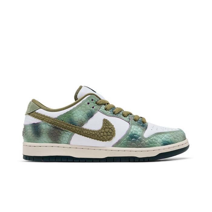 Alexis Sablone x Dunk Low SB 'Chameleon'