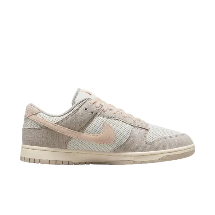 Dunk Low Retro SE "Pearl White"